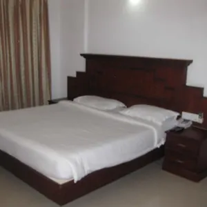 Centre Point Hotel